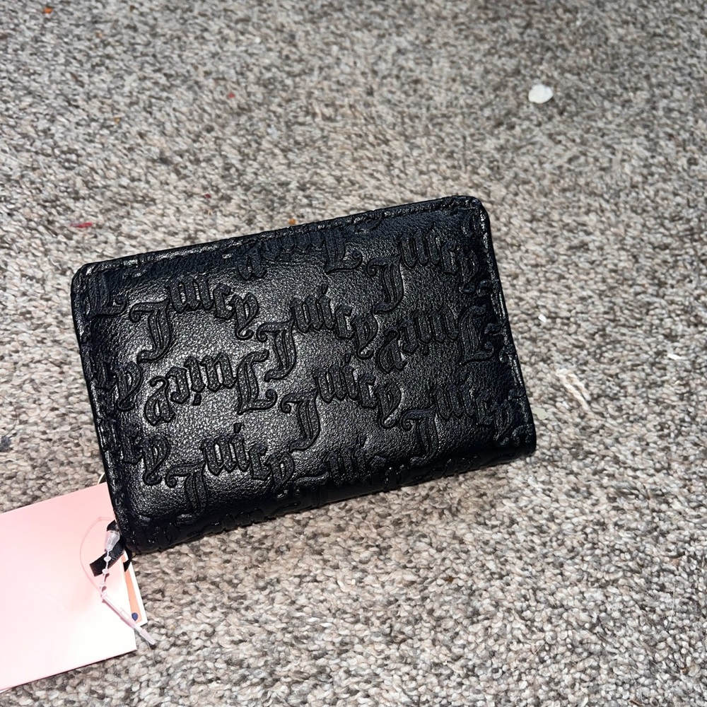 Juicy Couture Wallet!!